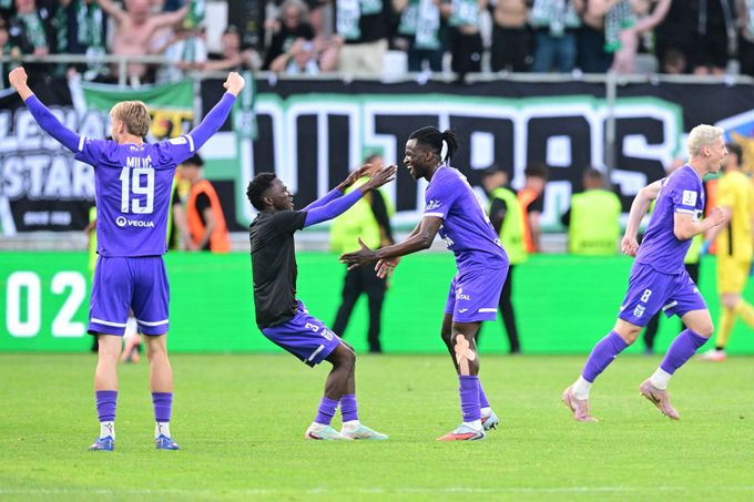 ONLINE: Olomouc - Karviná. Hosté po triumfu v Poháru touží po výhře, porazí Sigmu? ONLINE: Olomouc - Karviná. Hosté po triumfu v Poháru touží po výhře, porazí Sigmu?