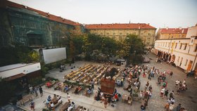 Kdysi zanedbaný prostor pozměnila iniciativa několika nadšenců v nevšední prostory, kde to žije kulturním životem, výstavy, koncerty, promítání film, různé besedy apod.