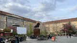 Budoucnost karlínských kasáren: Škola či studentské byty, Praha nechá připravit záměr jejich využití