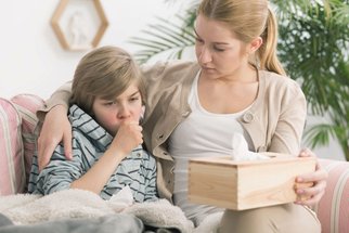 Jak vyléčit kašel u dětí? Kdy pomohou homeopatika?