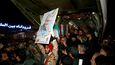 Íránci truchlí za zabitého generála Kásema Solejmaního