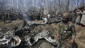 Sestřelená letadla, zajatí piloti a mrtvé děti. Pákistán s Indy opět bojuje o Kašmír