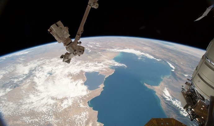 Kaspické moře klesne brzy až o 18 metrů. Přinese to nejen ekologické problémy, varuje studie