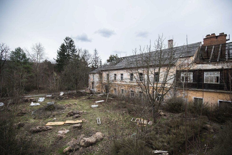 Kaštel v slovenských Sokolovcích je prokletý.