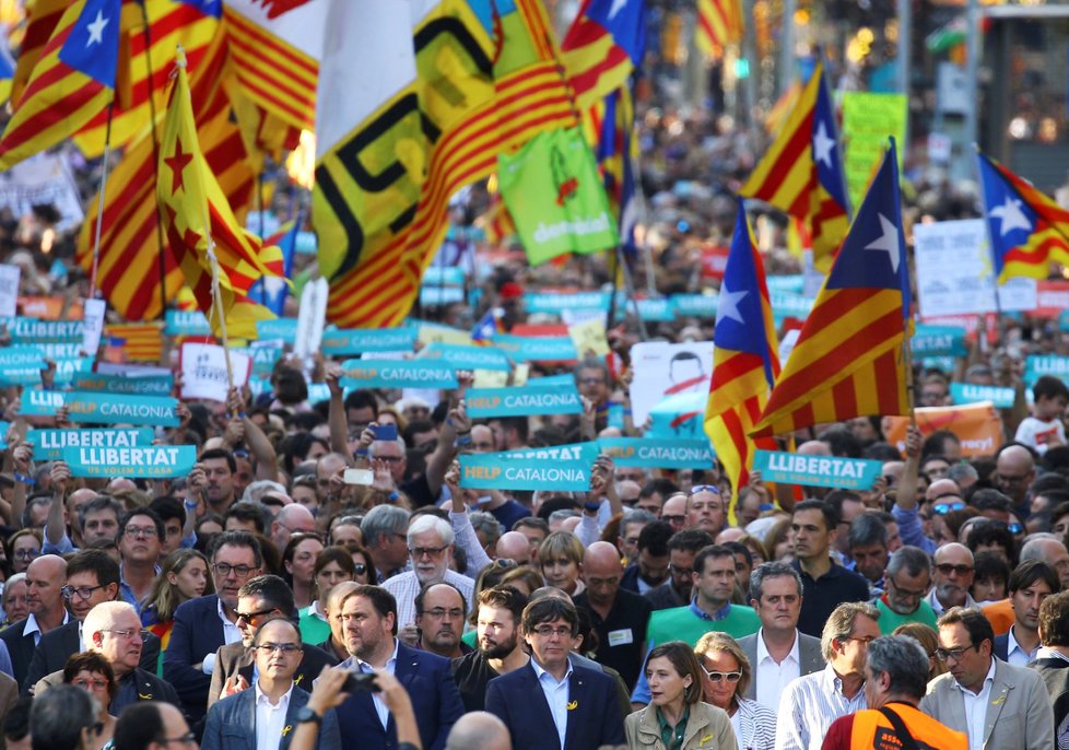 Katalánci protestovali za nezávislost.