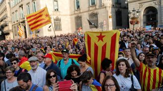Španělská prokuratura obvinila katalánské vedení ze vzpoury