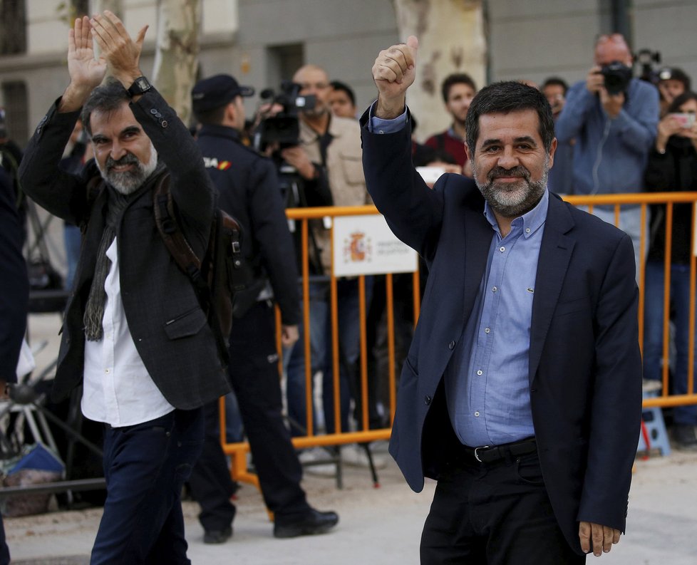 Zatčení katalánští separatisté: Jordi Cuixart a Jordi Sánchez