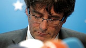 Puigdemont a katalánští exministři byli podmínečně propuštěni. Nesmí opustit zemi  