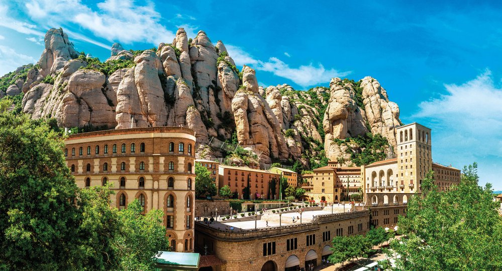 Klášter Montserrat byl založen opatem Olibou na památku zjevení Panny Marie.