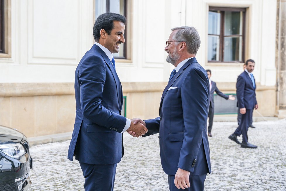 Premiér Fiala (ODS) jednal v Praze s katarským emírem Tamimem bin Hamadem Sáním (5.10.2022)