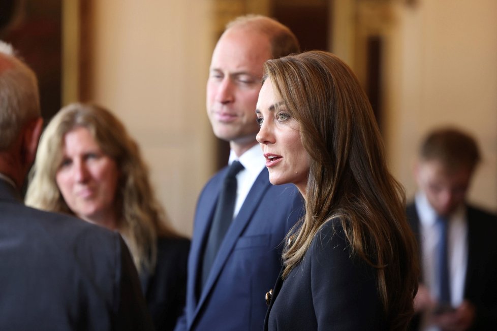 Kate a William navštívili radnici Windsor Guildhall, aby poděkovali zaměstnancům.