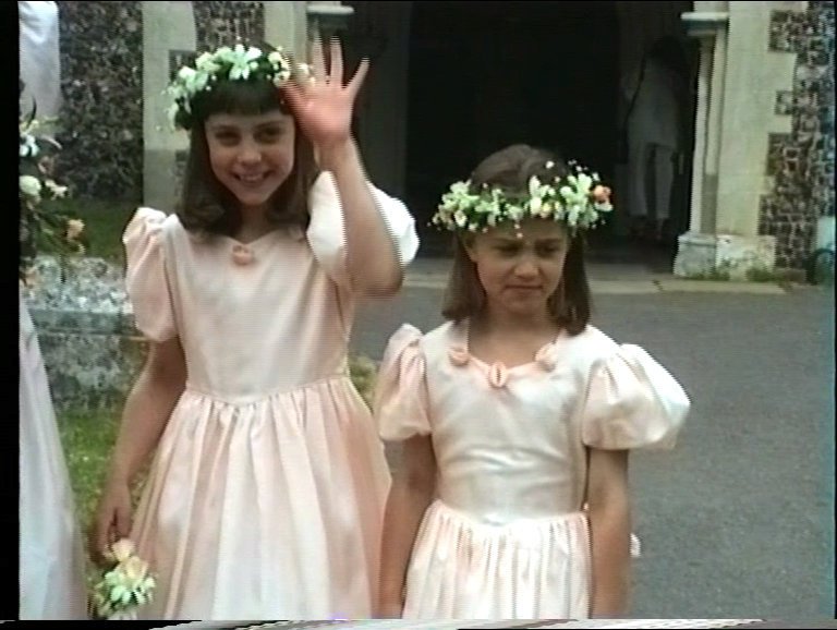 Devitiletá Kate a její tehdy sedmiletá sestra Pippa