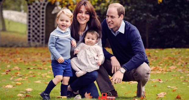 Královská rodina Kate a Williama