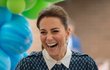 Kate sršela úsměvy při oslavách 72. výročí od založení NHS.