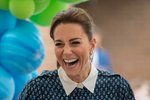Kate sršela úsměvy při oslavách 72. výročí od založení NHS.