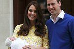 Tohle je nová britská princezna! Kate a William ukázali miminko!