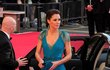 Vévodkyně Kate v šatech Jenny Packham Vévodkyně Kate v šatech Jenny Packham