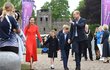 Kate a William s dětmi na návštěvě v Cardiffu