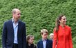 Kate a William s dětmi na návštěvě v Cardiffu