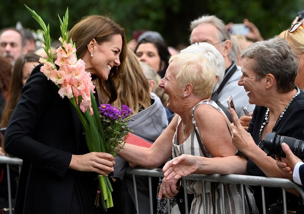 Kate Middletonová před Sandringhamem 