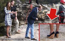 Módní přešlap vévodkyně Kate: Střevíce do skal?!