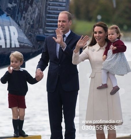 William a Kate dají přednost menší oslavě.