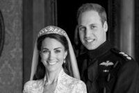 Královská rodina vyděsila fanoušky: Strach kvůli černobílé fotce Kate