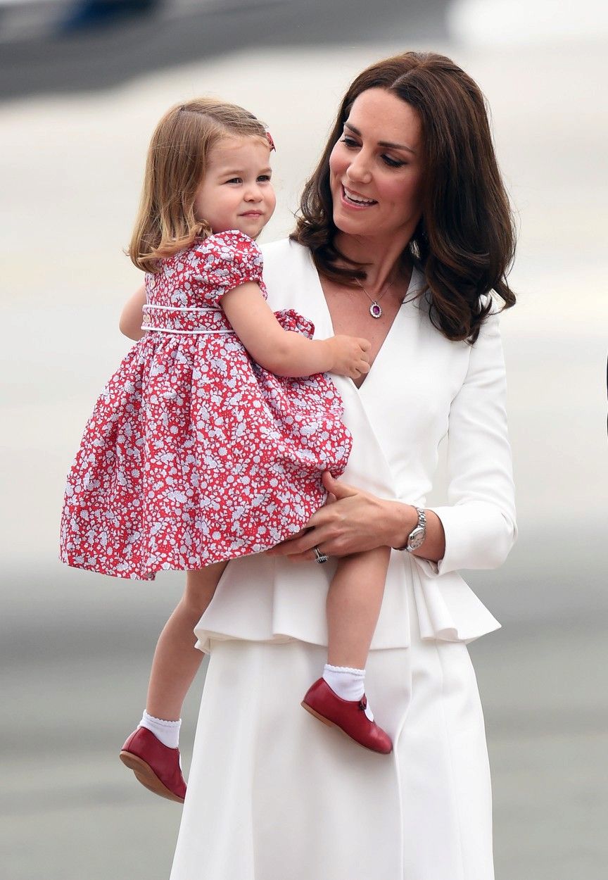 Kate Middleton s dcerkou.