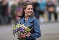 Nejkrásnější modely Kate Middleton: Ani těhotná se nevzdává podpatků!