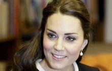 Sexy vévodkyně si vyskakuje! Co troufalého žádá Kate Middleton po královně?! My to víme!