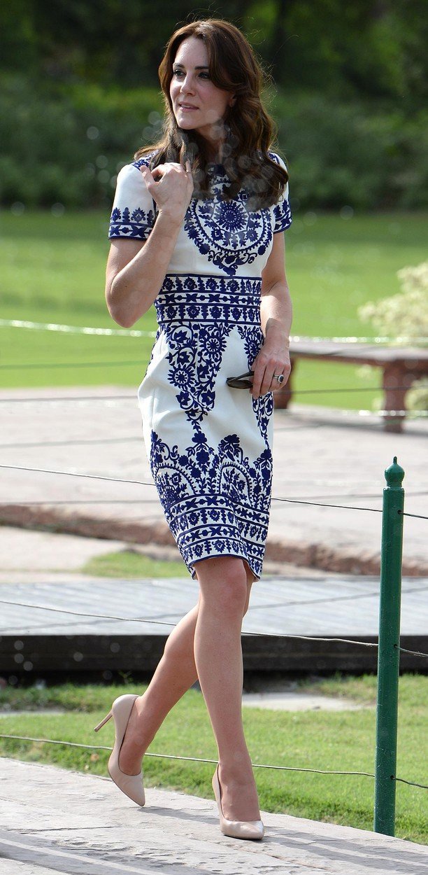 Vévodkyně Kate při návštěvě Taj Mahalu, duben 2016