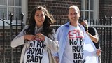 Drama před porodnicí: Dvojníci Kate a Williama si vystřelili z celého světa