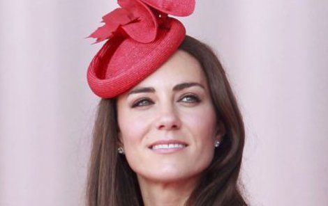 Kate Middleton musí ustoupit od svých plánů mít čtyři děti. Lékaři jí další těhotenství nedoporučují.