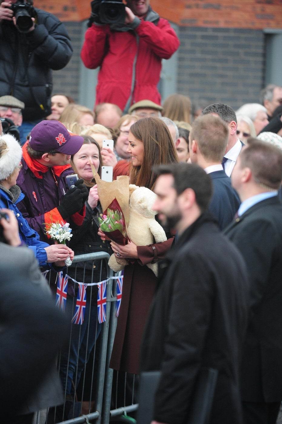 Kate Middleton dostala od svých příznivců spousty dárků