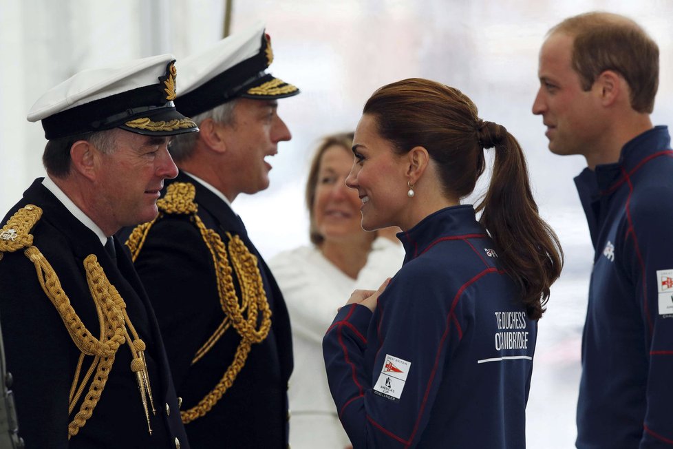 Vévodkyně Kate si ráda popovídá s kýmkoliv.