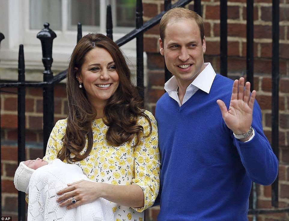 Princ William při narození dcery princezny Charlotte