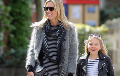Kate Moss s dcerou: Chodí stejně oblékaná jako máma!