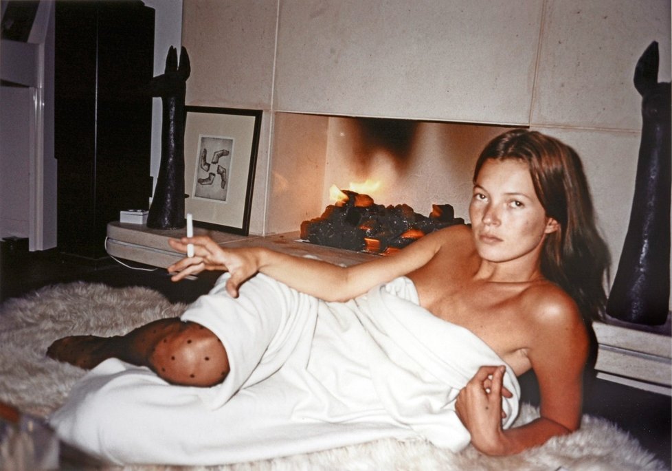 Modelka Kate Moss na odvážné fotografii