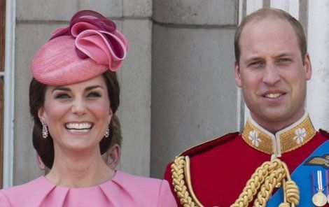 Roztomilá královská rodinka se brzy rozroste. George a Charlotte budou mít dalšího sourozence.