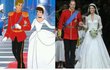 Autentický snímek ze svatby prince Williama a Kate Middleton. A výjev z Disneyho pohádky o Popelce z r. 1987. Ta podobnost je do očí bijící!
