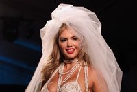 Hacker ukradl fotky a odhalil nevěru: Kate Upton podvádí přítel