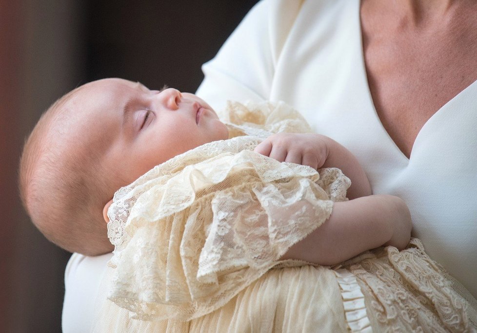 Rodina dneska křtila prince Louise.