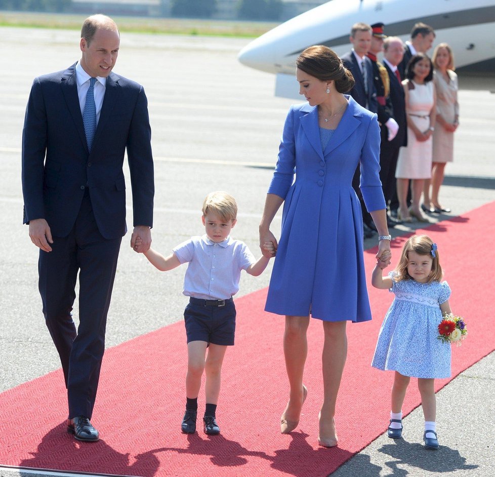 Princ William s Kate a dětmi Georgem a Charlottou.