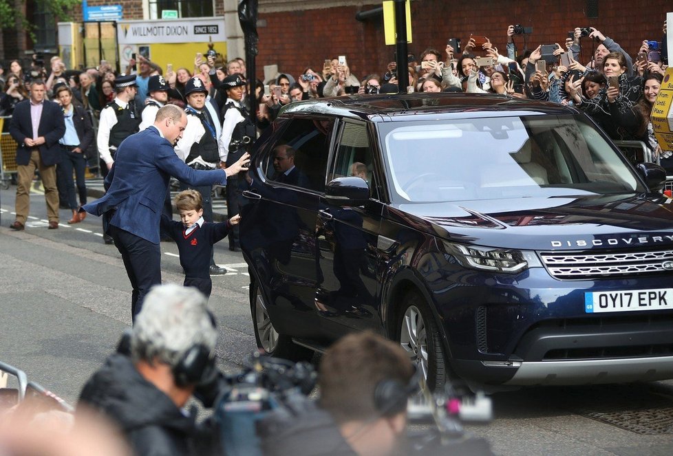 Kate a William ukázali třetího potomka