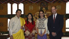 Kate a William s bhútánským králem a jeho manželkou