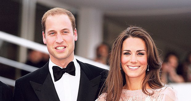 Kate a William se na koně ještě nepřijeli ani podívat.