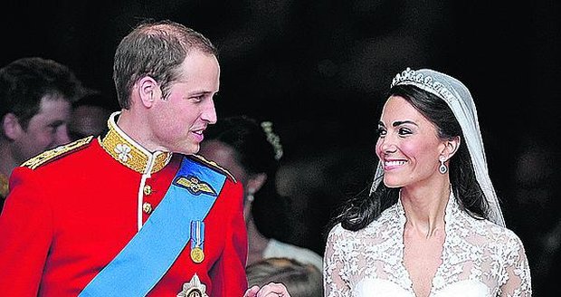 Vévoda a vévodkyně z Cambridge prý zatím mimnko neplánují