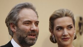 Kate Winslet a režisér Sam Mendes