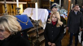 Pohřeb Karla Schwarzenberga:  Zuzana Čaputová