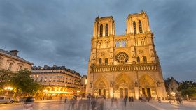 Tři ženy pravděpodobně chystaly útok na Notre-Dame v Paříži.